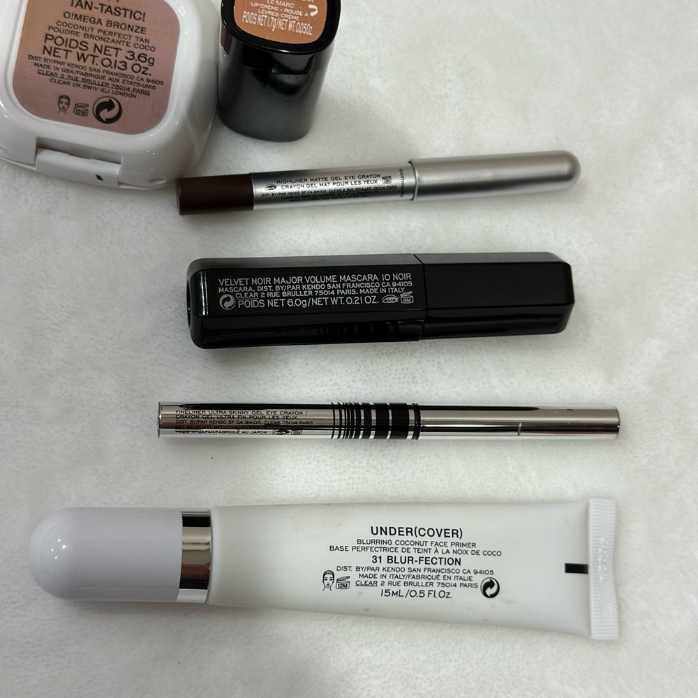 Marc Jacobs Patent Leather Bag with make-up - Picture 3 of 4